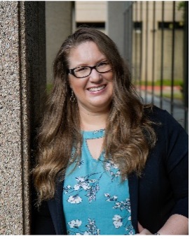 Jamie Barnhart headshot